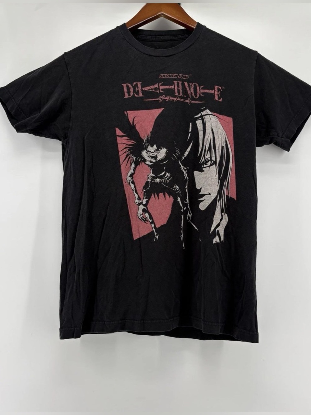 Gildan Black Short-Sleeve Death Note Graphic Tee with Red Accent